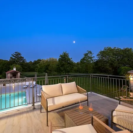 Doda By Istrialux Modrušani