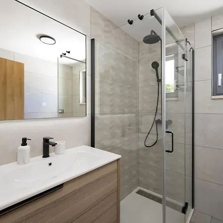 Doda By Istrialux 빌라 Modrušani