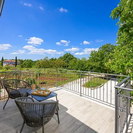 Doda By Istrialux Villa *