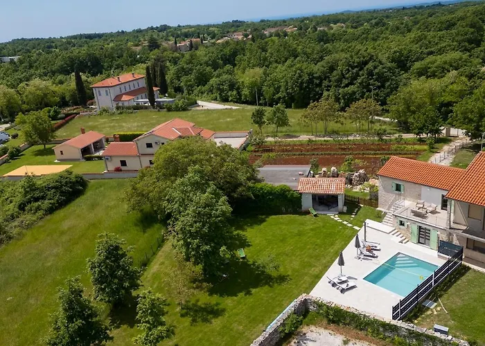 빌라 Doda By Istrialux Modrušani